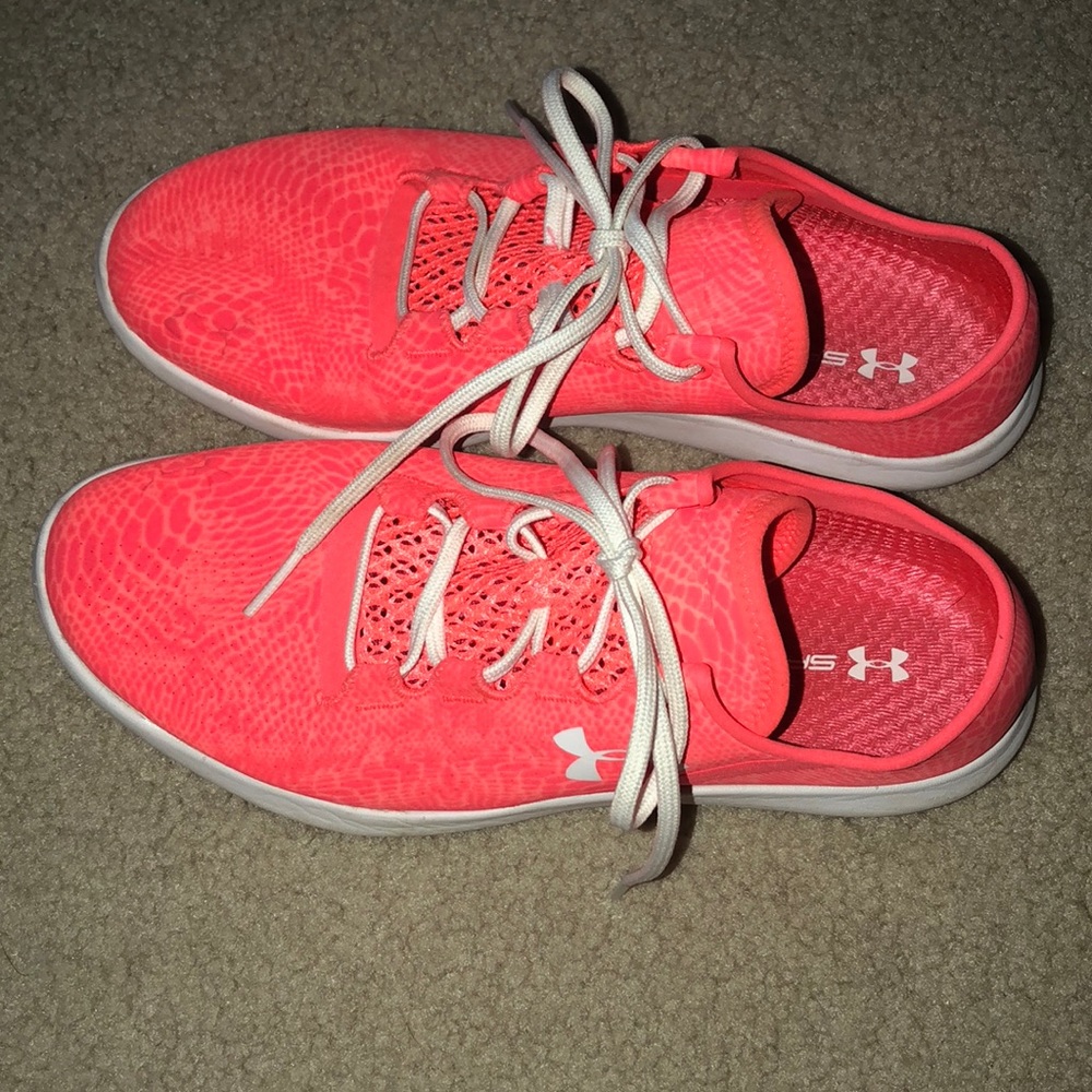 Under Armour Speedform.